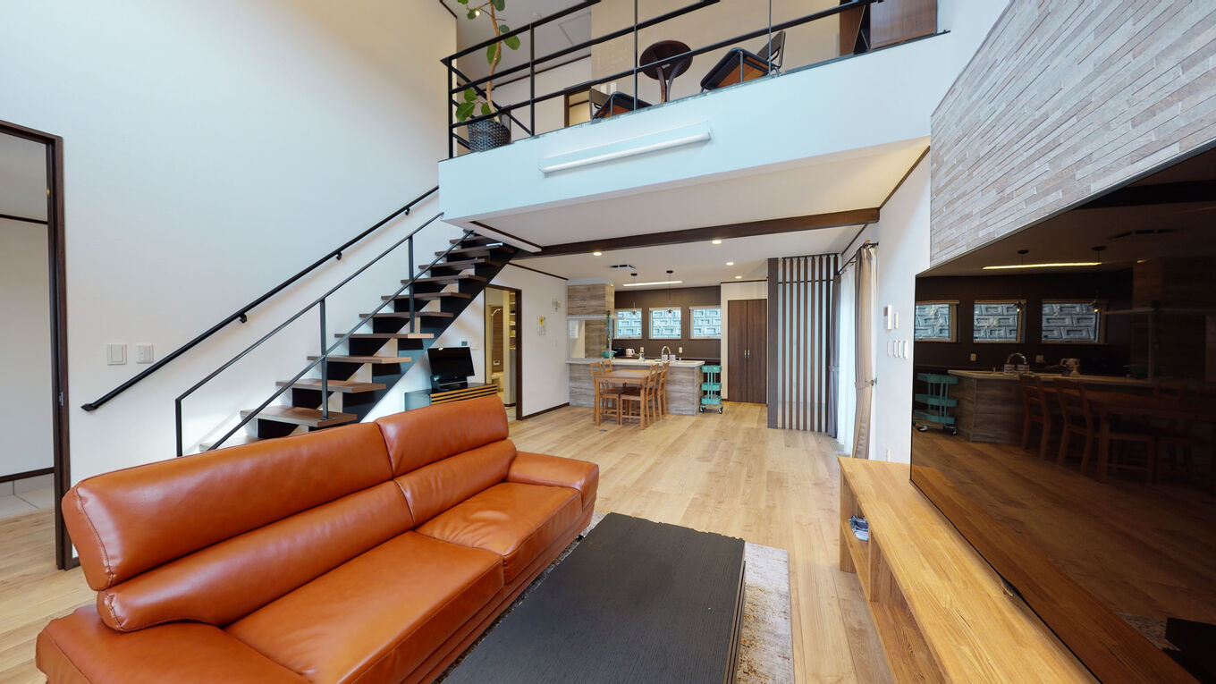 ECOT HOUSE(�G�R�b�g�n�E�X)